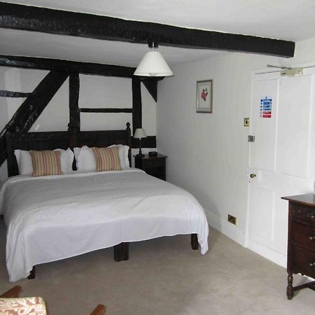 The Three Cocks Coaching Inn 글라스버리 객실 사진