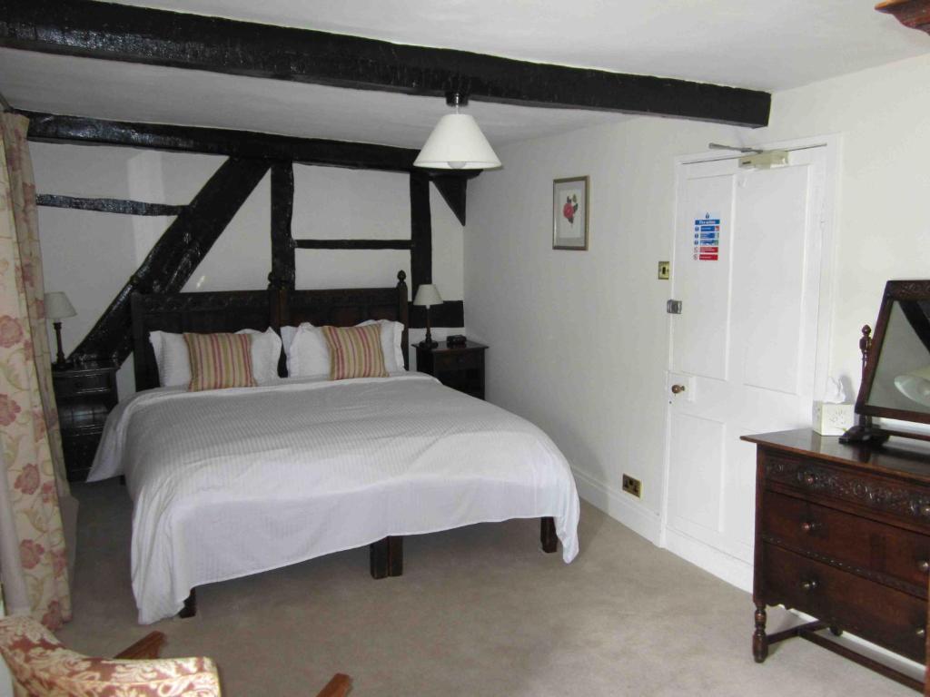 The Three Cocks Coaching Inn 글라스버리 객실 사진
